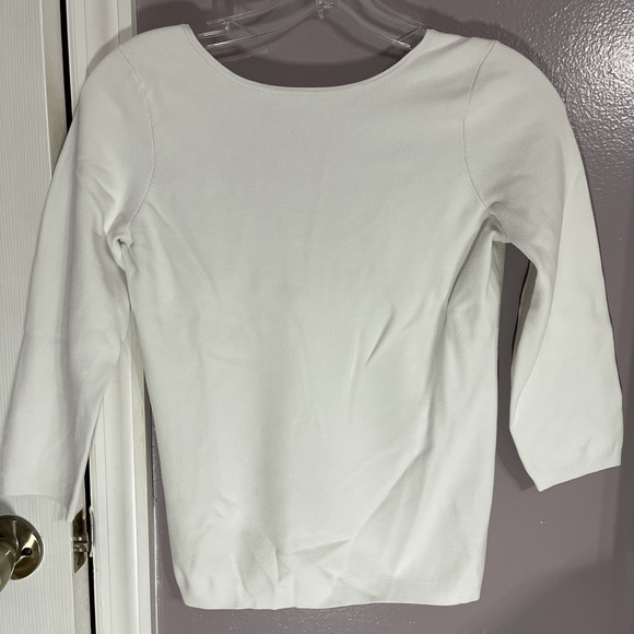 Fancy tight top with open back - Picture 2 of 3